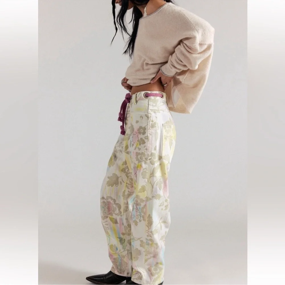 Free People We The Free Moxie Floral Printed Flocked Barrel Jeans 29